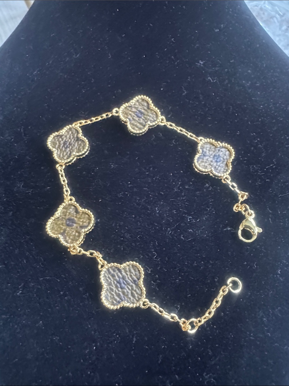 Bracelet - Picture 3 of 3